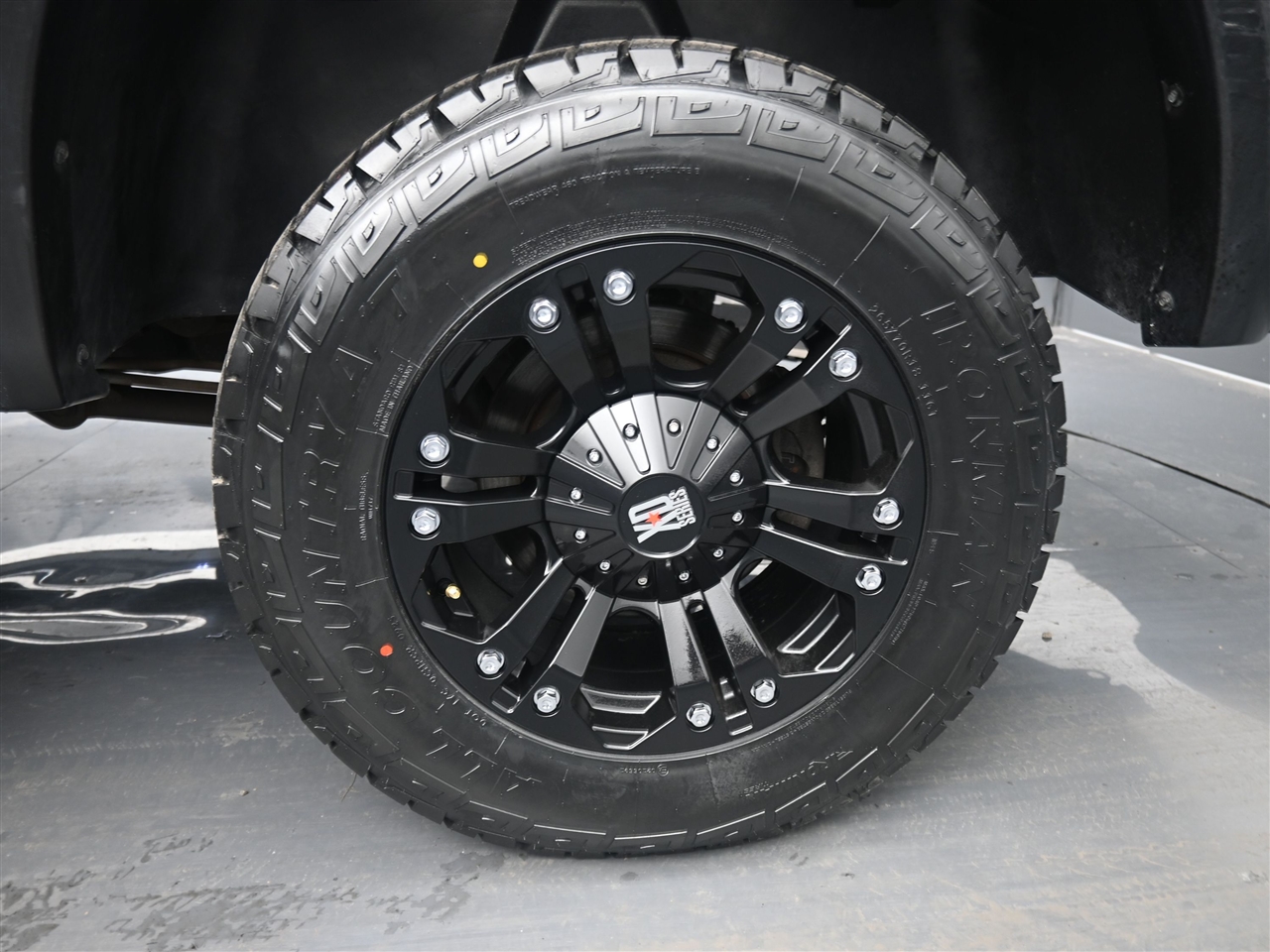 RAM 1500 Tradesman Crew Cab SWB 4WD 2015