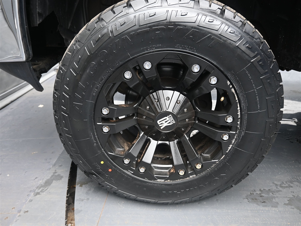 RAM 1500 Tradesman Crew Cab SWB 4WD 2015