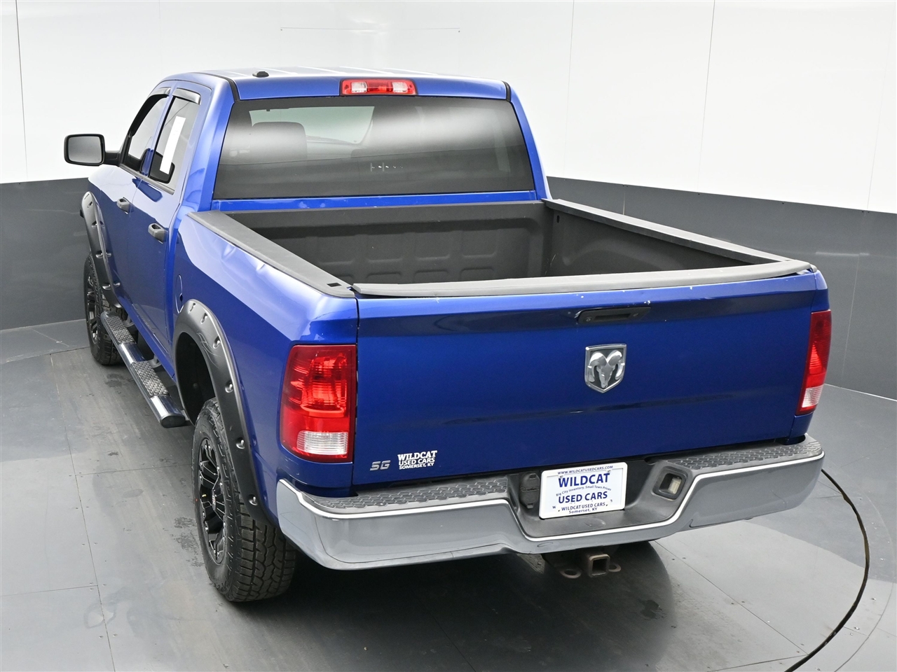 RAM 1500 Tradesman Crew Cab SWB 4WD 2015