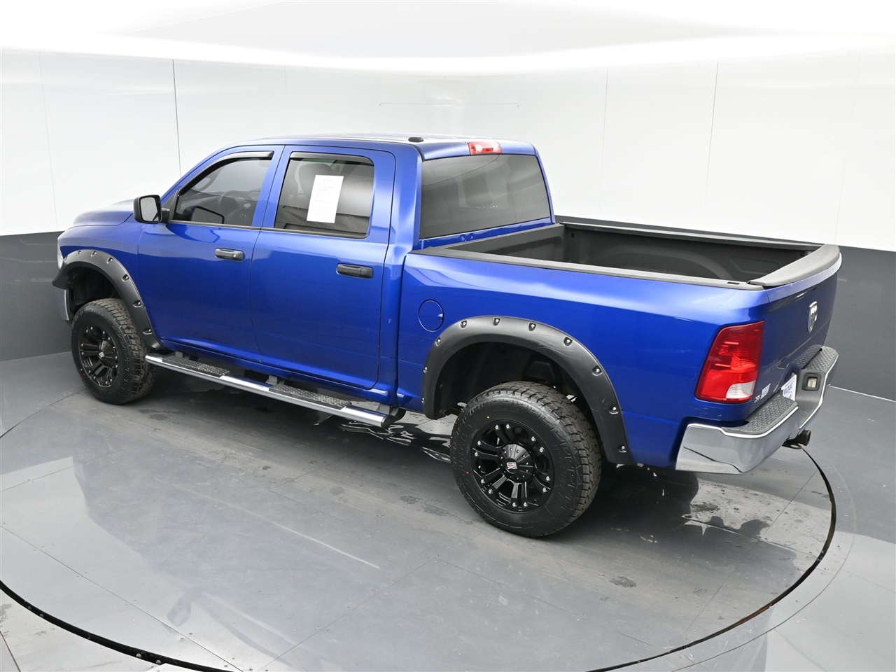 RAM 1500 Tradesman Crew Cab SWB 4WD 2015