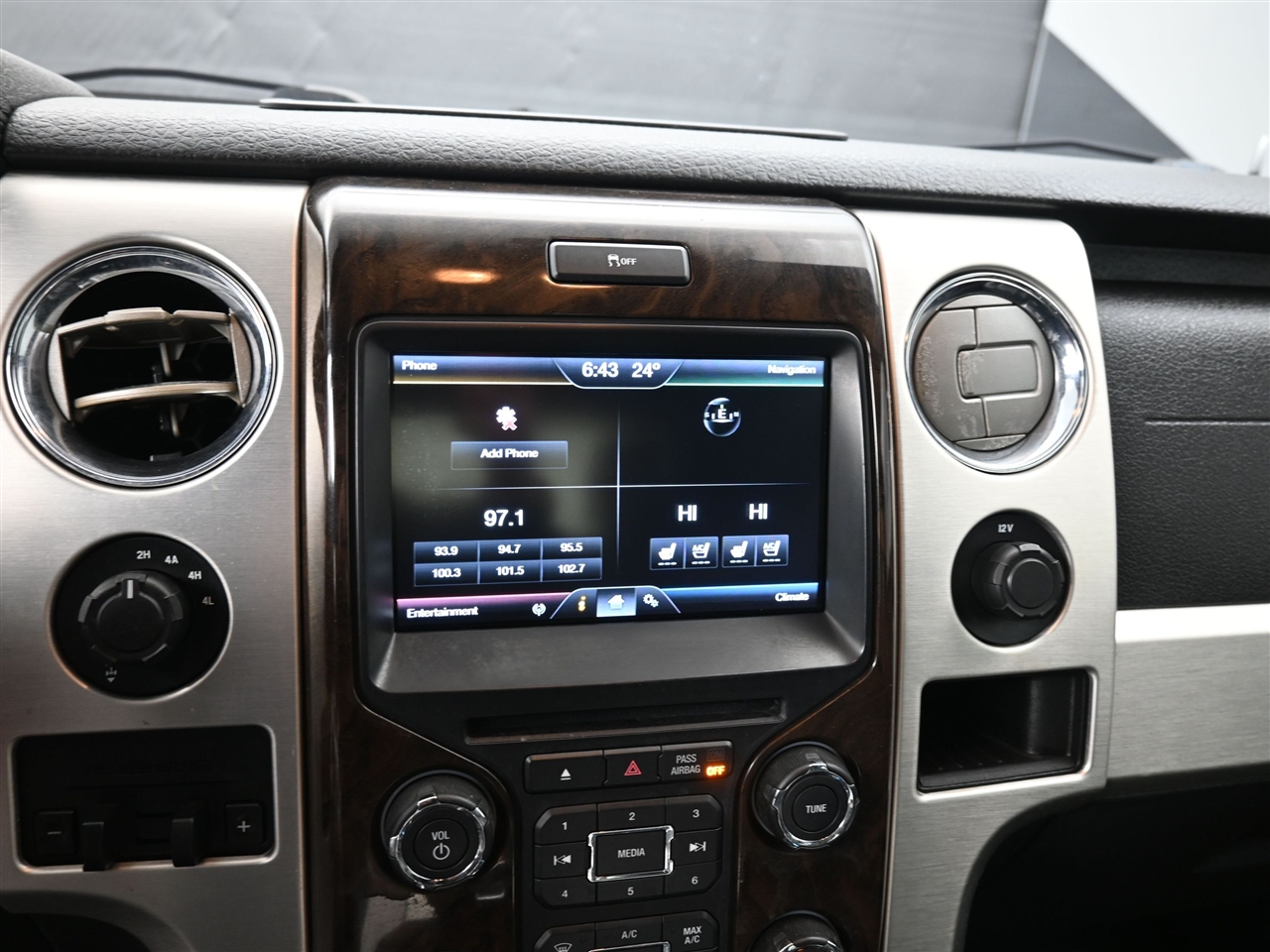 Ford F-150 Platinum SuperCrew 5.5-ft. Bed 4WD 2013