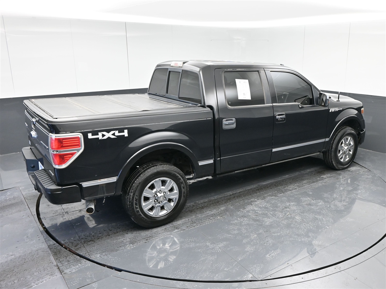 Ford F-150 Platinum SuperCrew 5.5-ft. Bed 4WD 2013