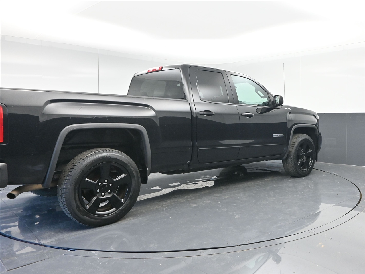 GMC Sierra 1500 Base Double Cab 4WD 2017