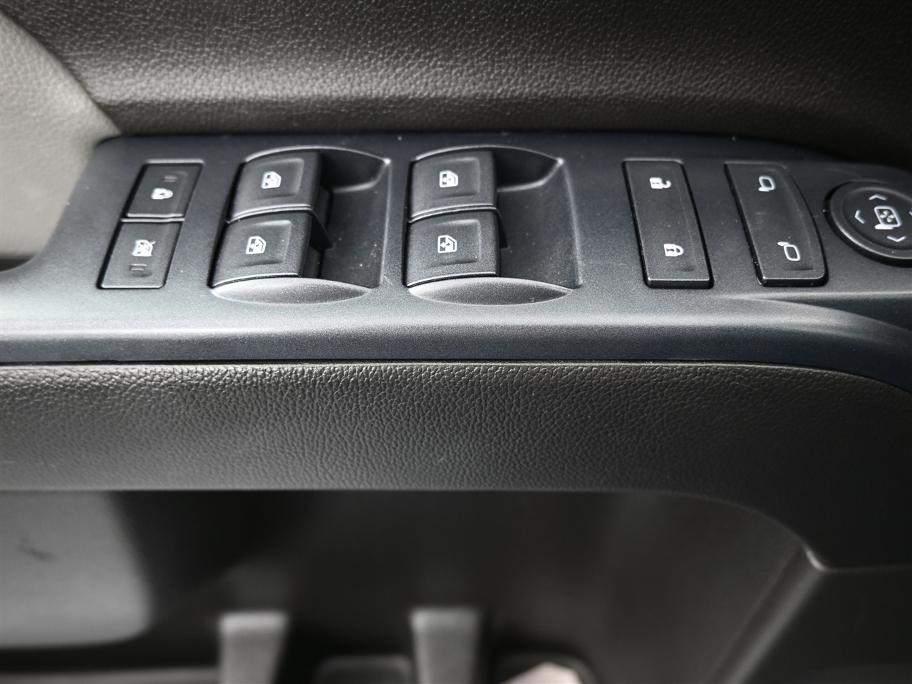 GMC Sierra 1500 Base Double Cab 4WD 2017