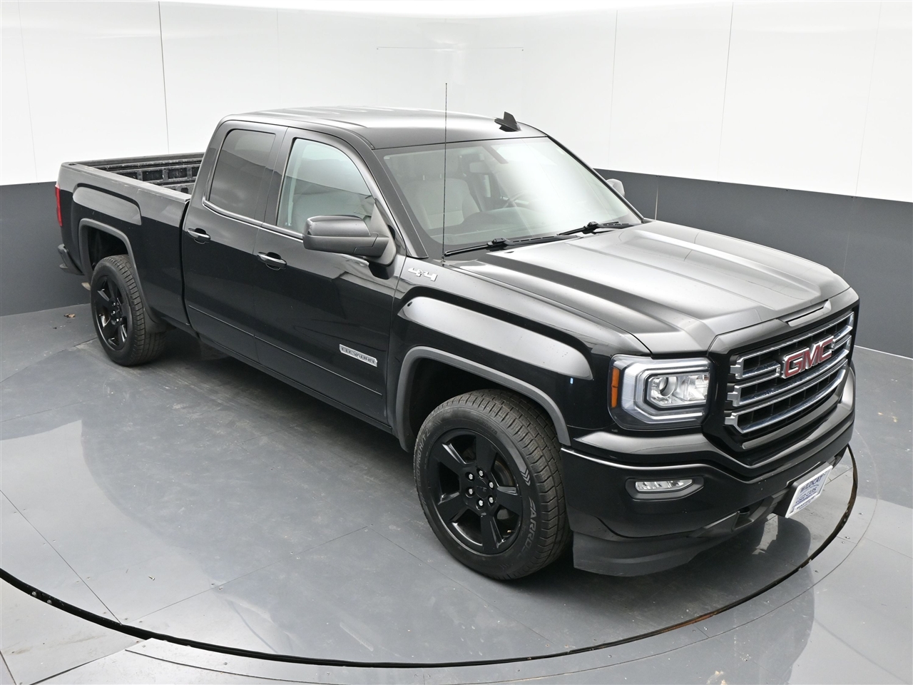 GMC Sierra 1500 Base Double Cab 4WD 2017