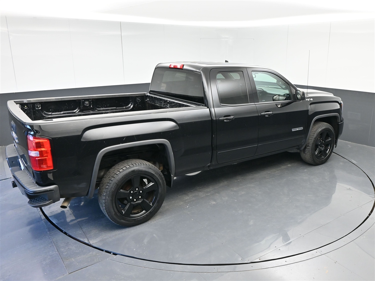 GMC Sierra 1500 Base Double Cab 4WD 2017