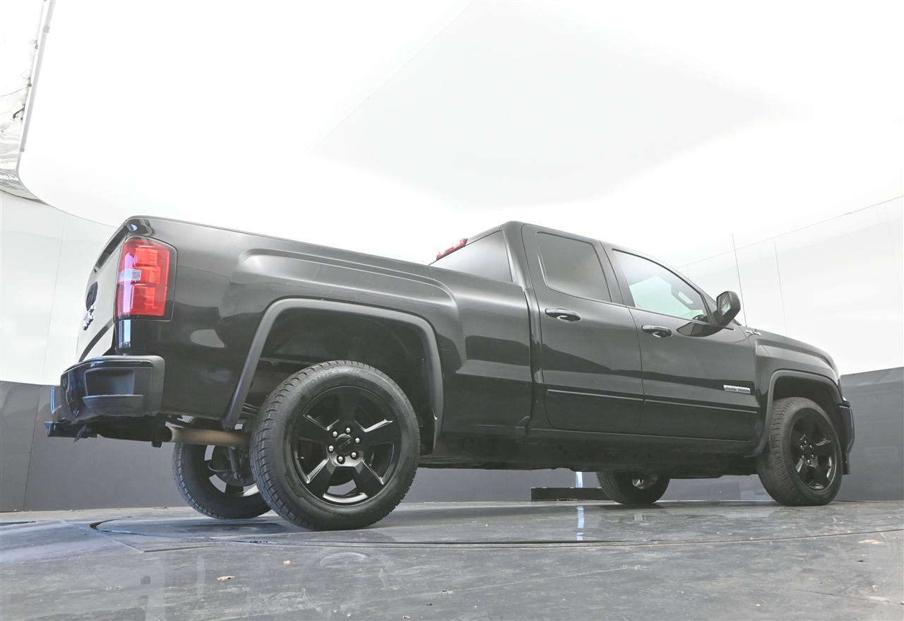 GMC Sierra 1500 Base Double Cab 4WD 2017