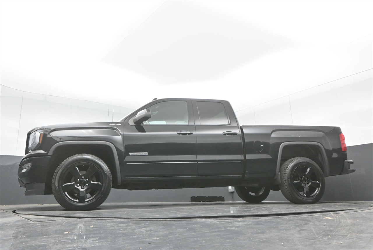 GMC Sierra 1500 Base Double Cab 4WD 2017