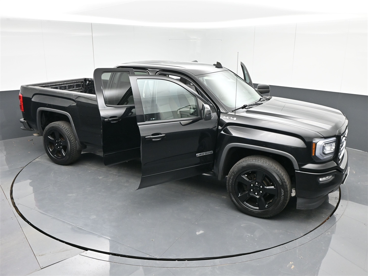 GMC Sierra 1500 Base Double Cab 4WD 2017