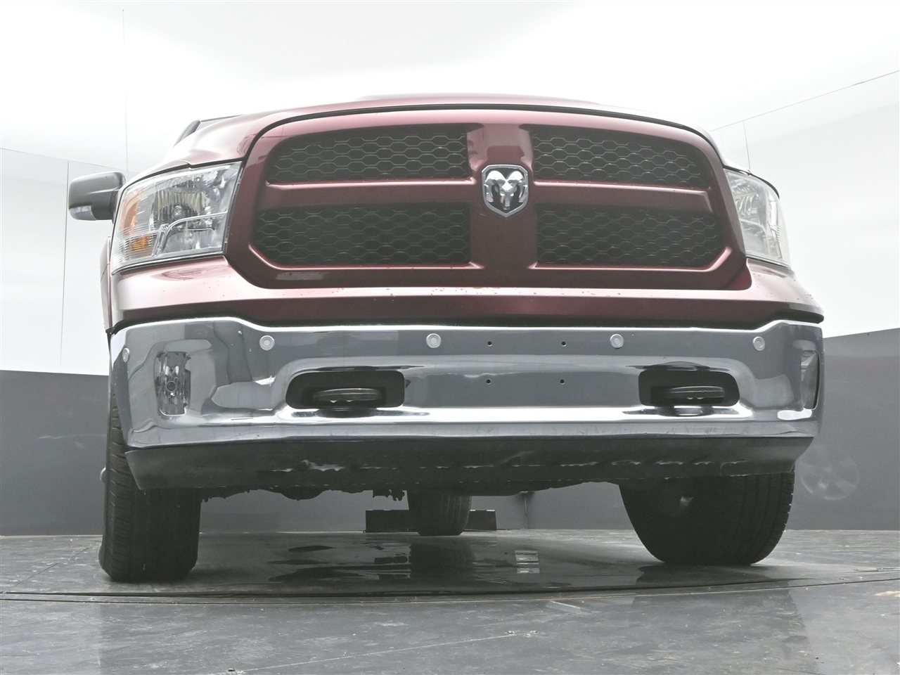 RAM 1500 SLT Crew Cab SWB 4WD 2016