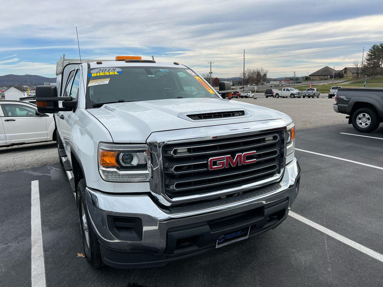 2018 GMC Sierra 2500HD Base's photo