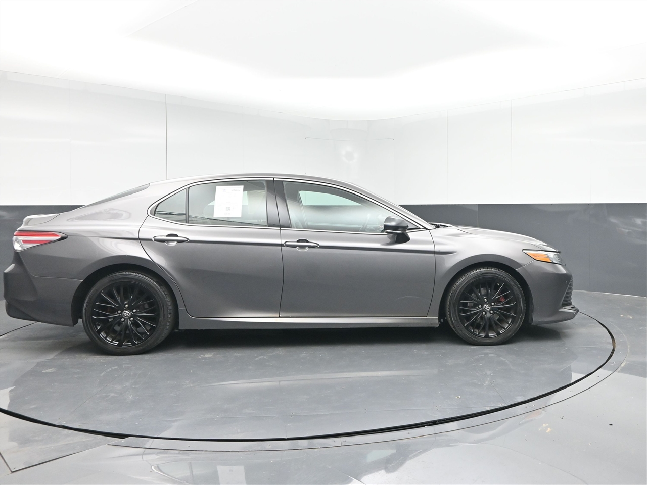 Toyota Camry XLE 2018