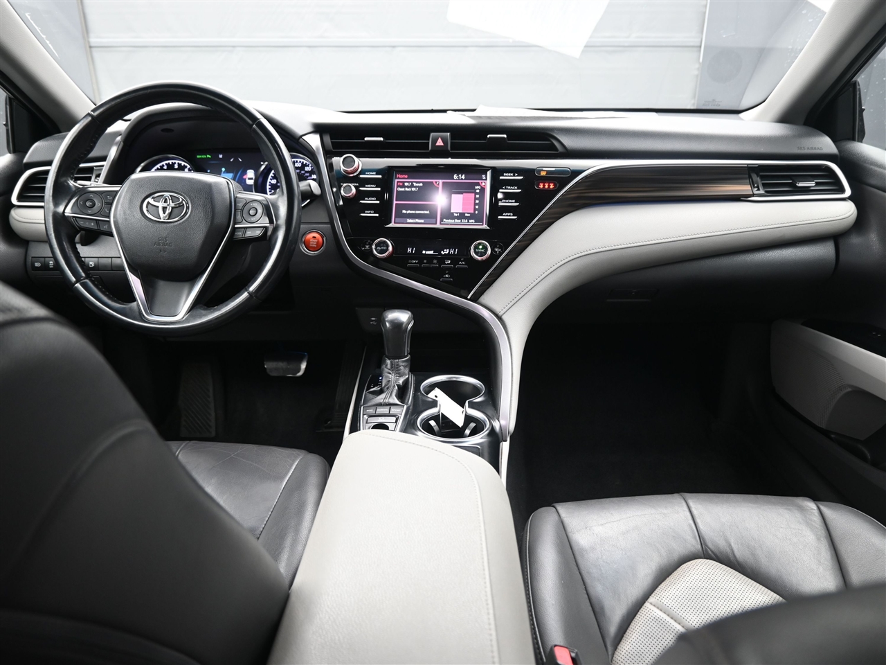 Toyota Camry XLE 2018