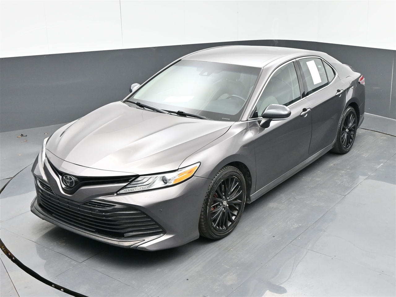 Toyota Camry XLE 2018