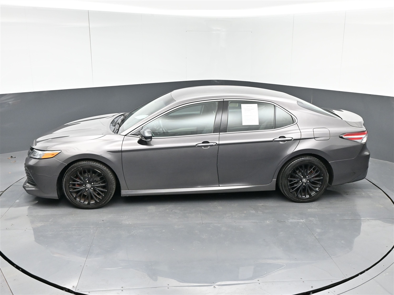 Toyota Camry XLE 2018