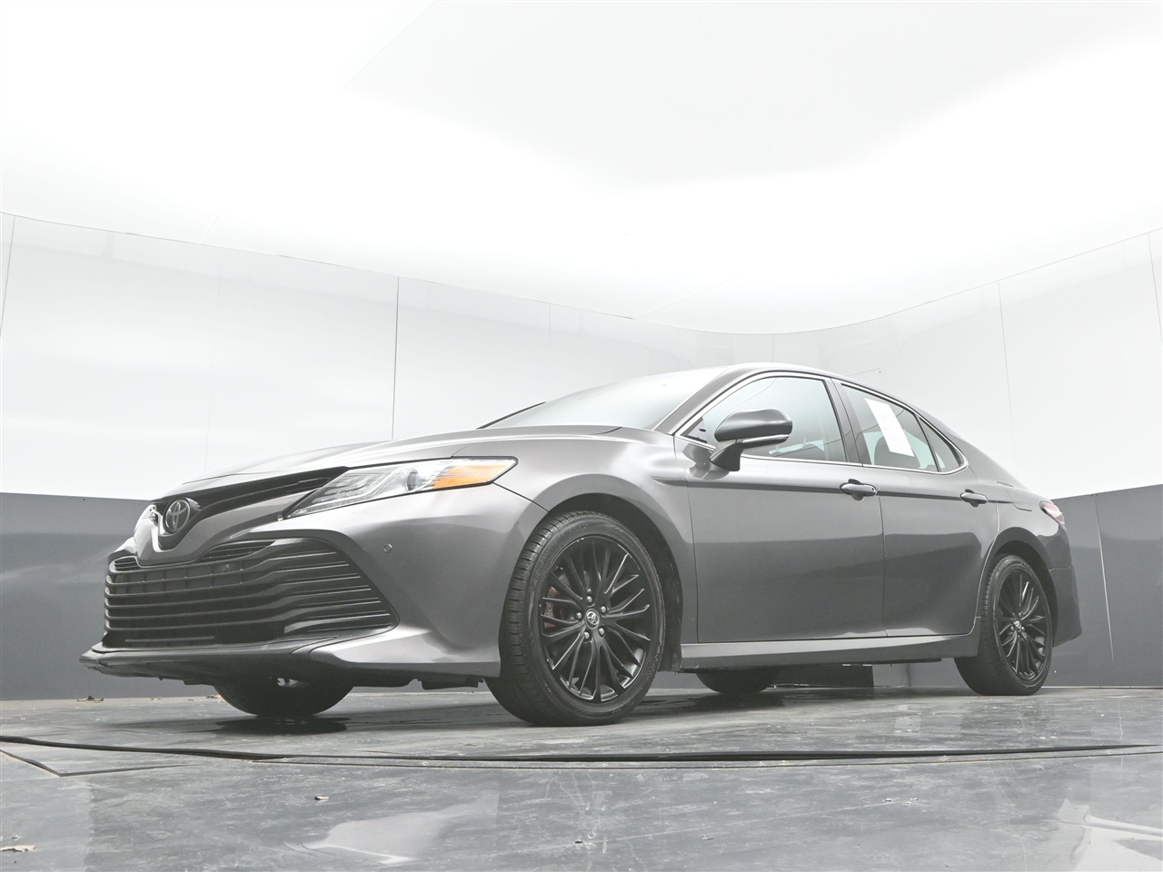 Toyota Camry XLE 2018