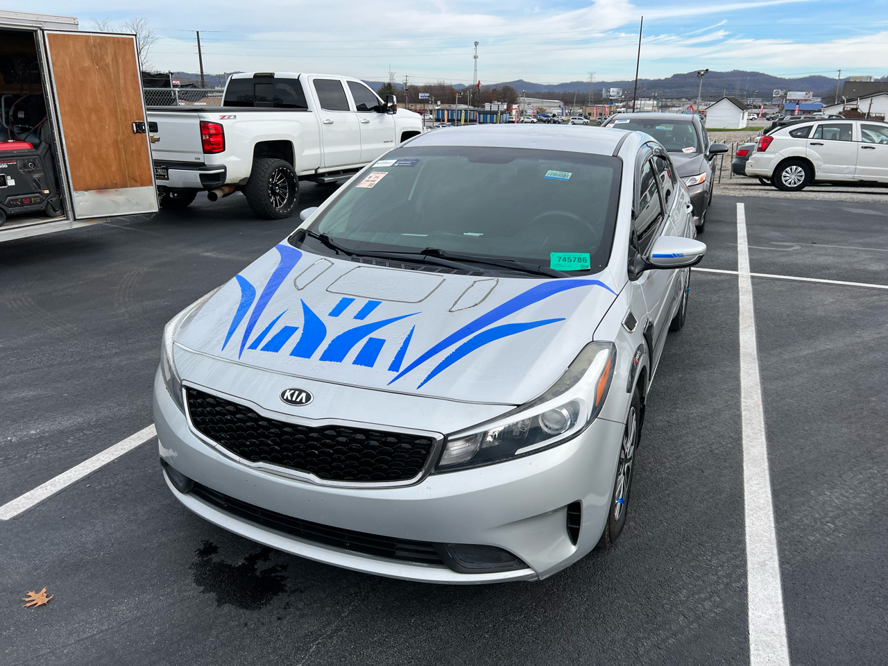 2017 Kia Forte LX Base photo 2