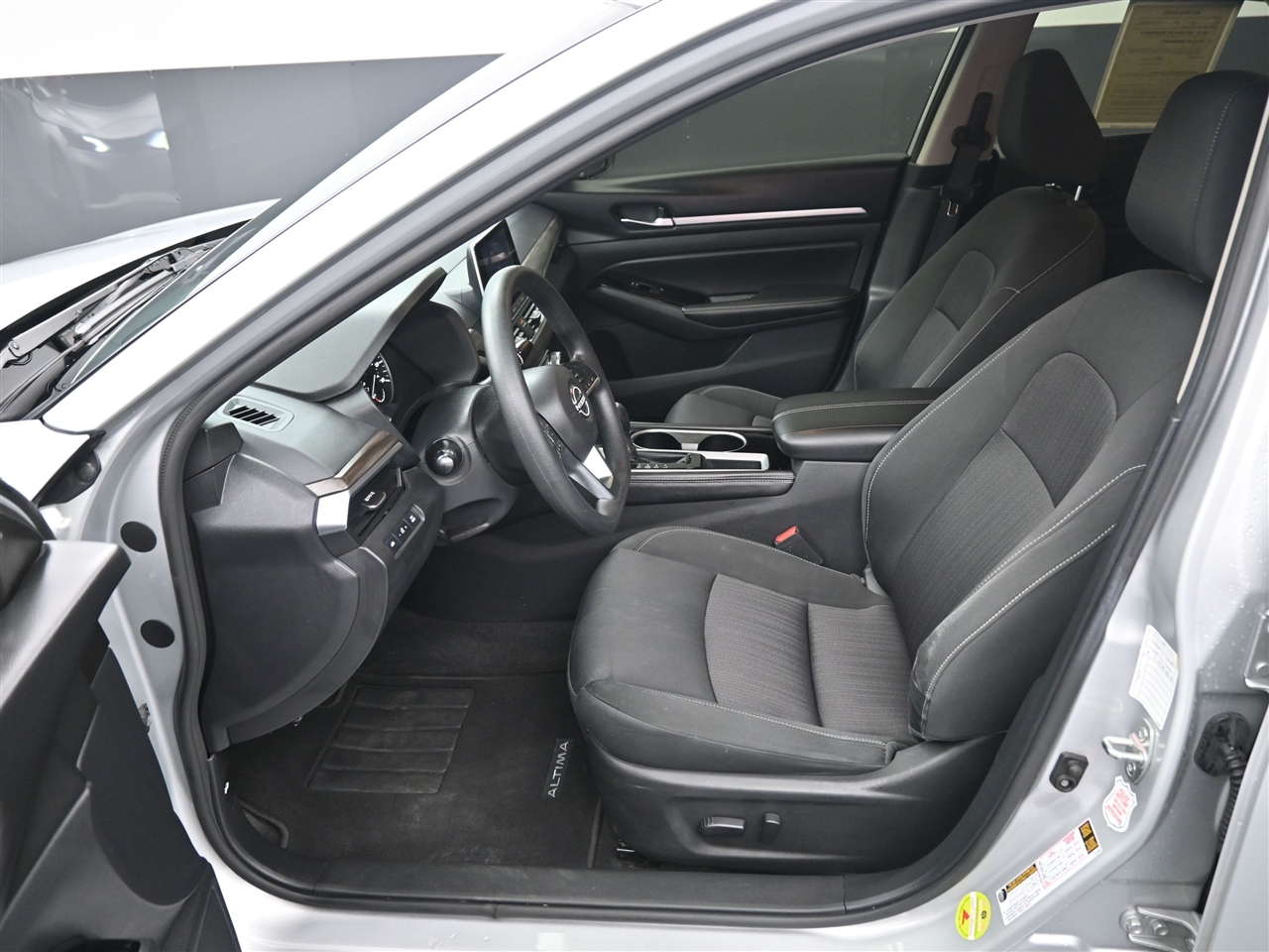 Nissan Altima 2.5 SV 2023