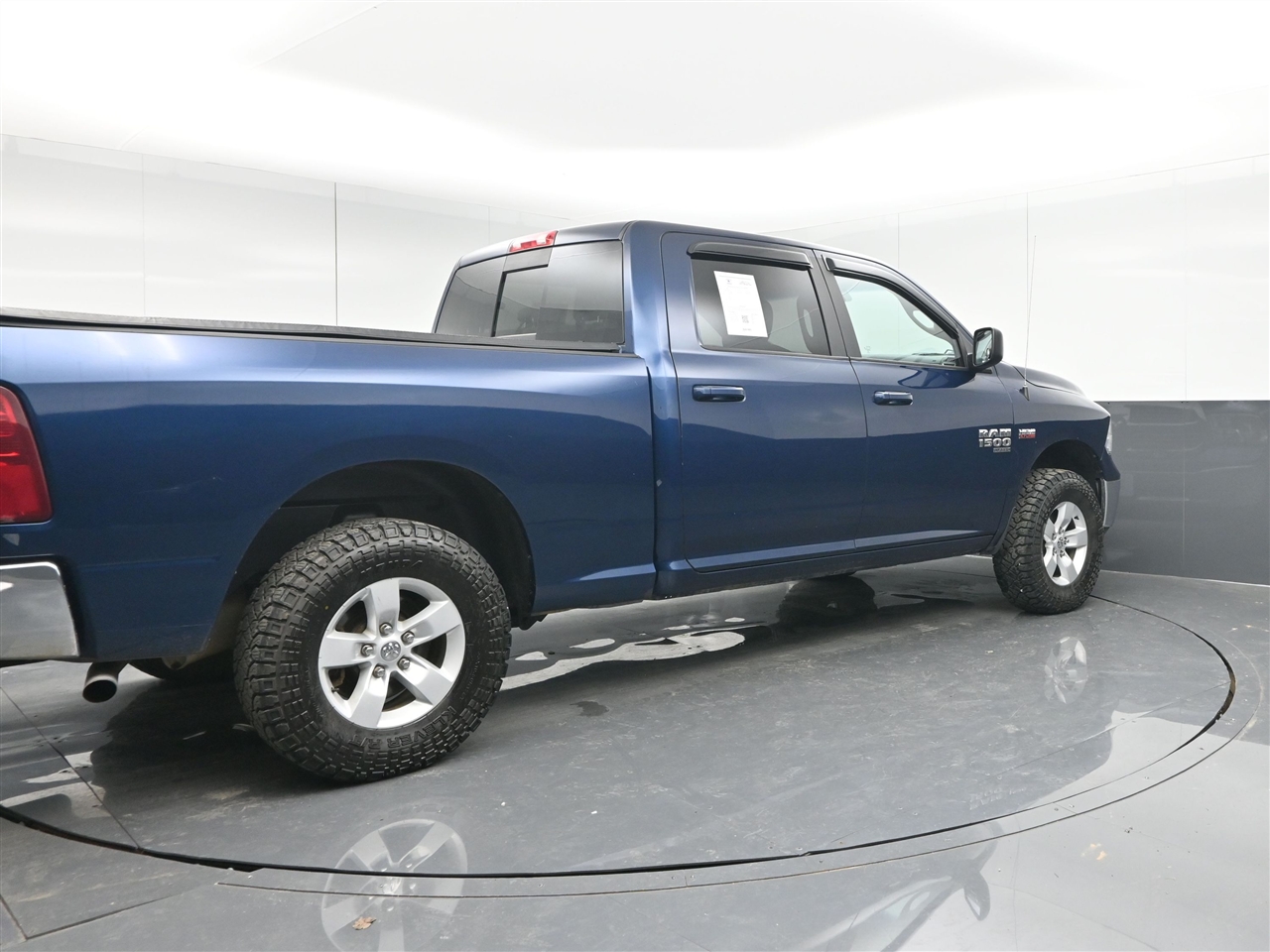 RAM 1500 Classic Tradesman Crew Cab LWB 4WD 2019