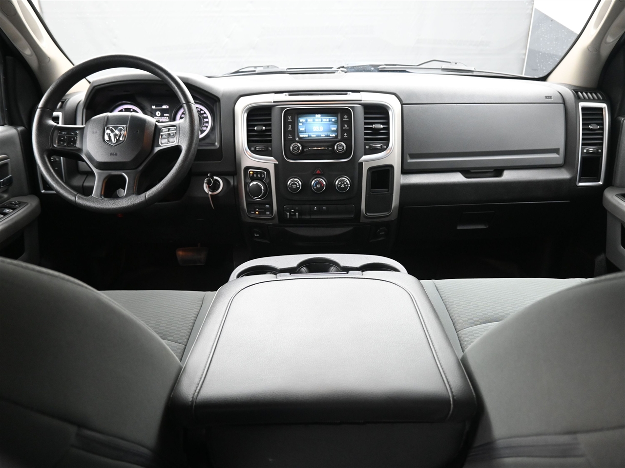 RAM 1500 Classic Tradesman Crew Cab LWB 4WD 2019