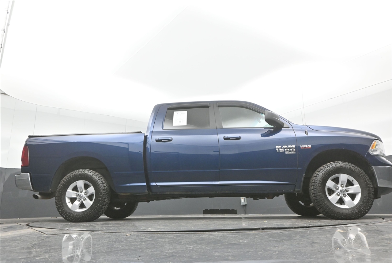 RAM 1500 Classic Tradesman Crew Cab LWB 4WD 2019
