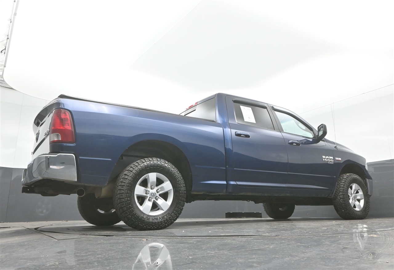 RAM 1500 Classic Tradesman Crew Cab LWB 4WD 2019