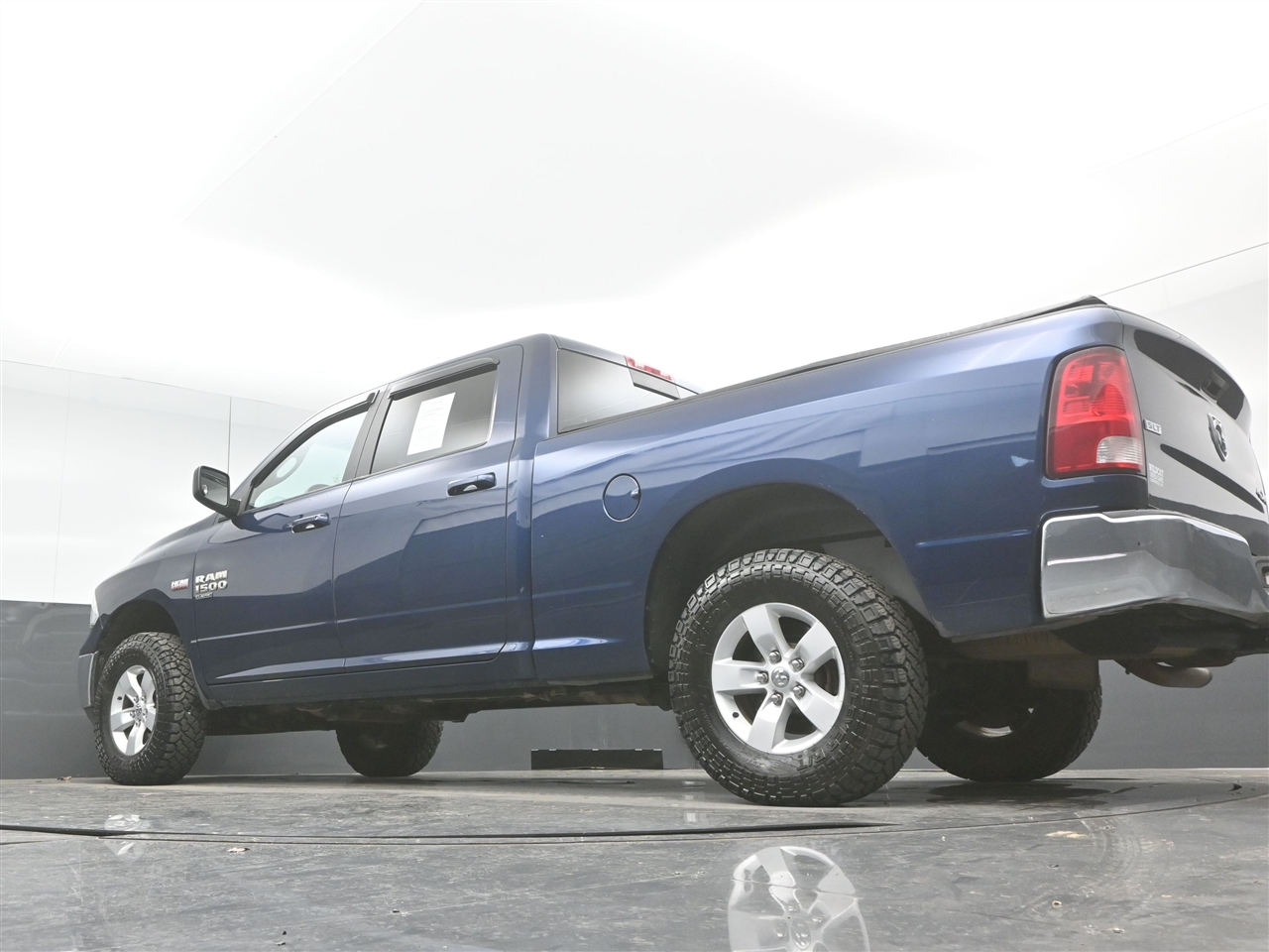 RAM 1500 Classic Tradesman Crew Cab LWB 4WD 2019
