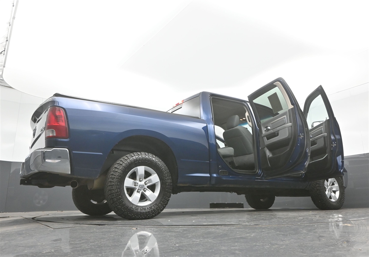 RAM 1500 Classic Tradesman Crew Cab LWB 4WD 2019