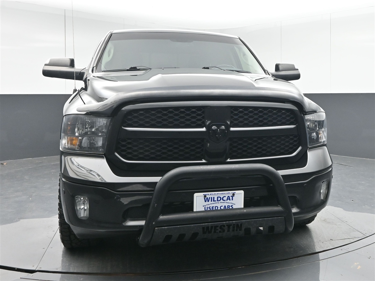 RAM 1500 Classic Tradesman Crew Cab SWB 4WD 2019