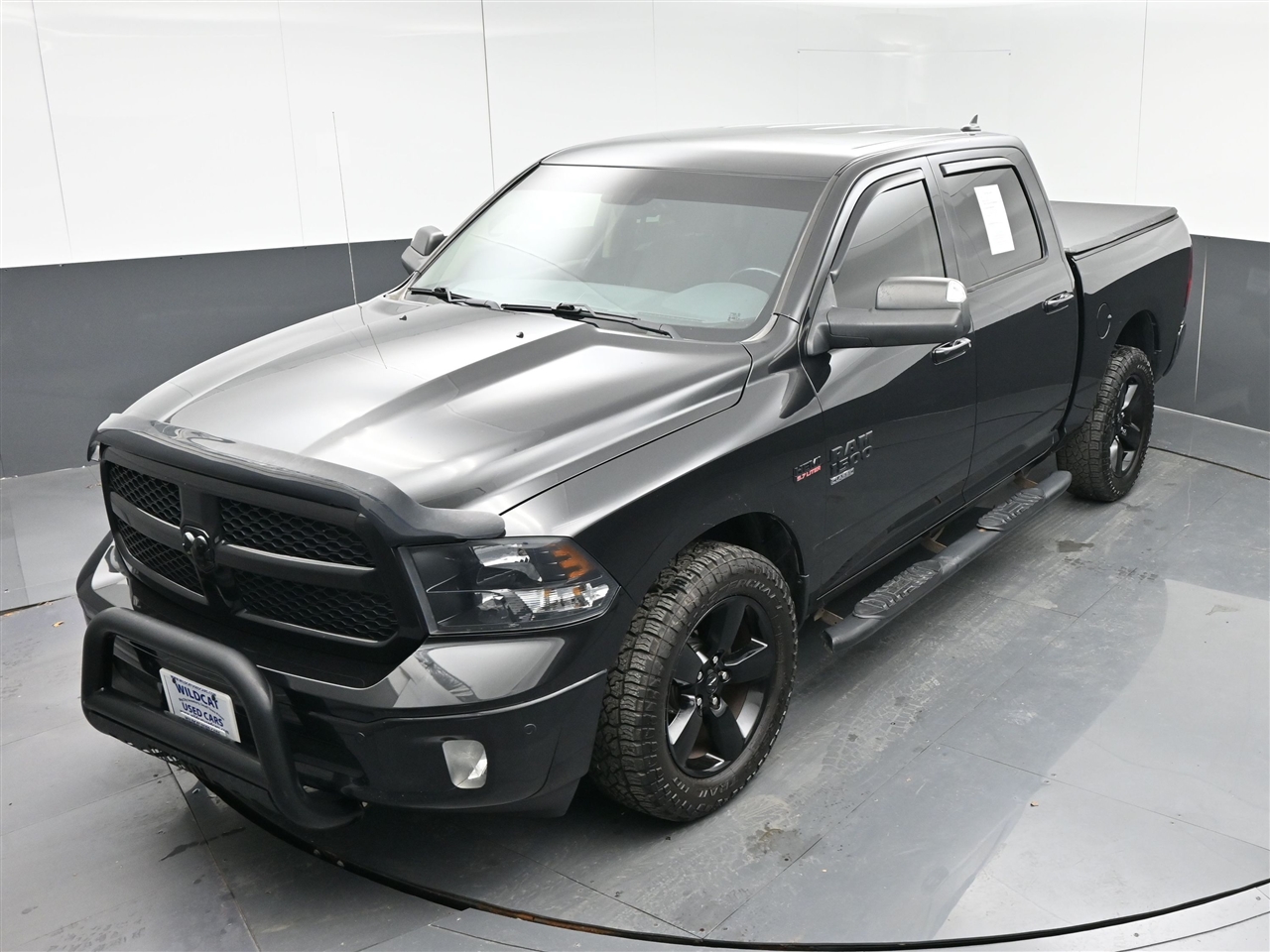 RAM 1500 Classic Tradesman Crew Cab SWB 4WD 2019