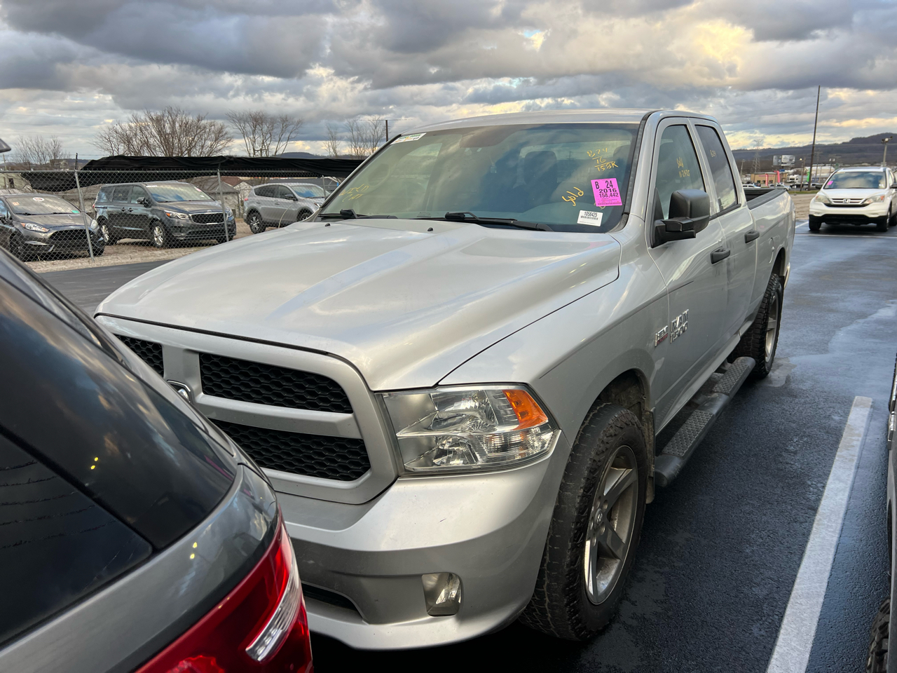 2016 Ram 1500 Tradesman photo 2