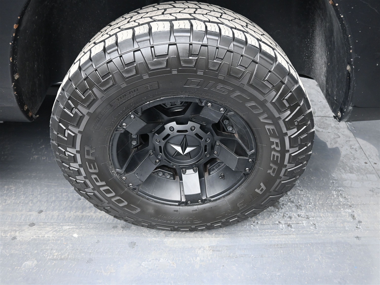 RAM 1500 Tradesman Crew Cab SWB 4WD 2018