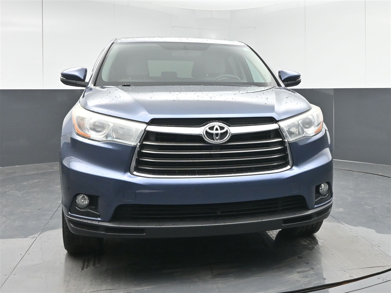Toyota Highlander LE Plus AWD V6 2016