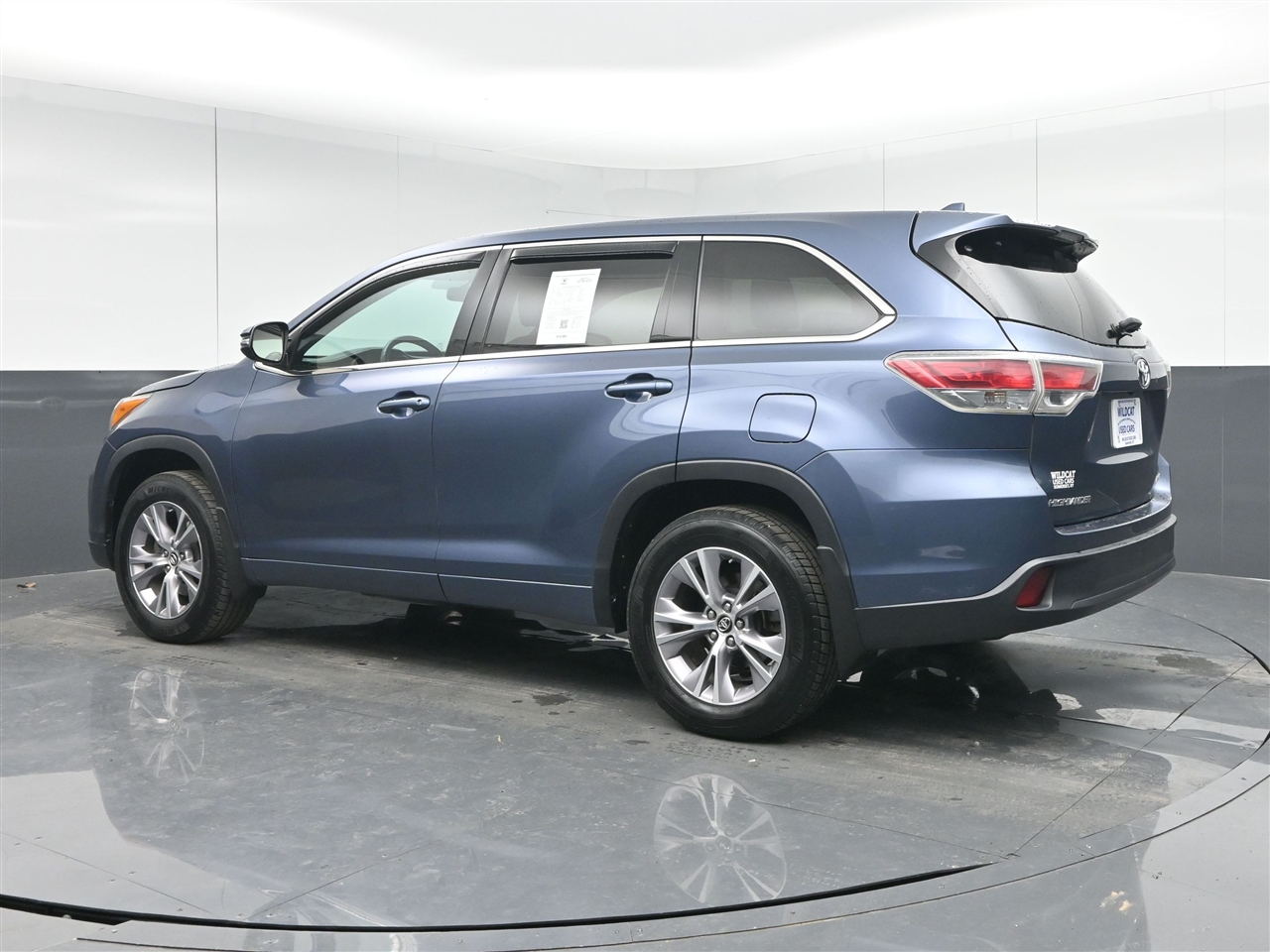 Toyota Highlander LE Plus AWD V6 2016