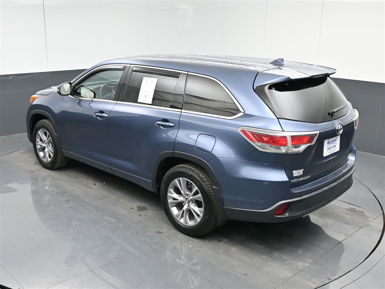 Toyota Highlander LE Plus AWD V6 2016