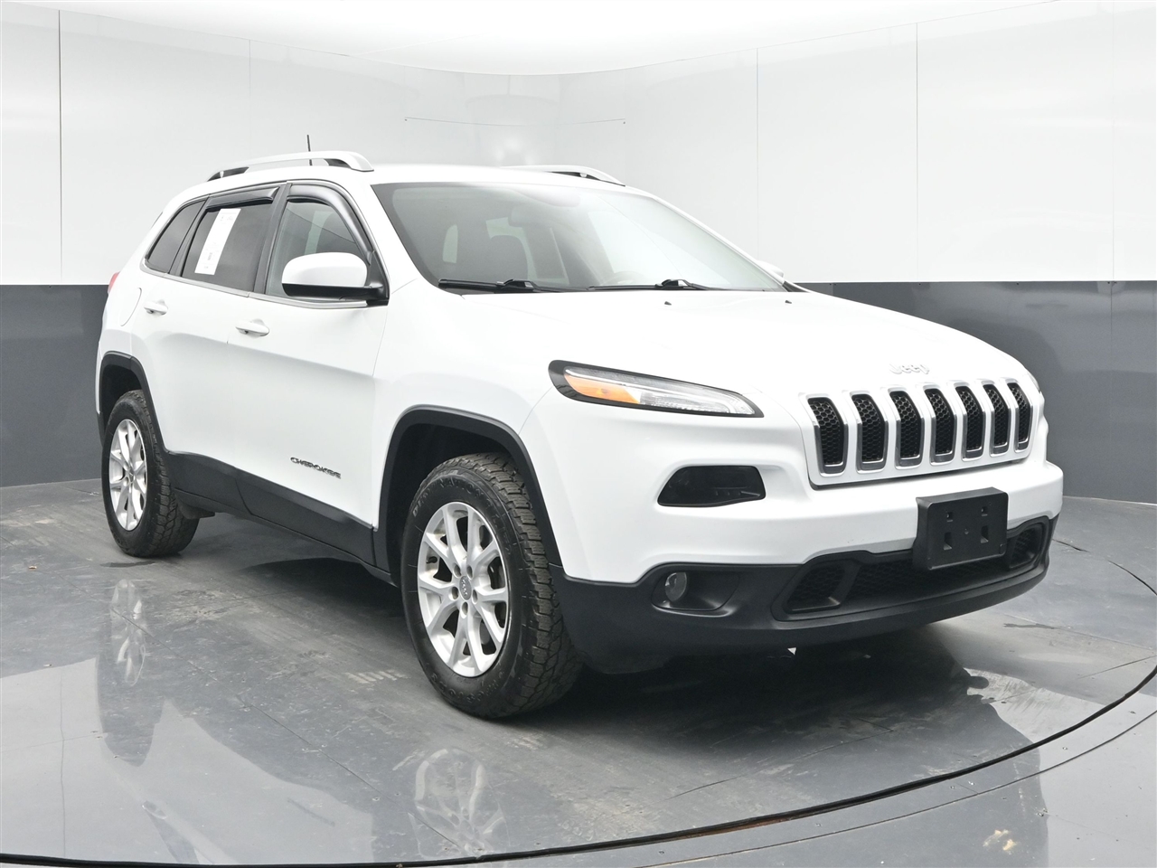 2018 Jeep Cherokee Latitude Plus's photo
