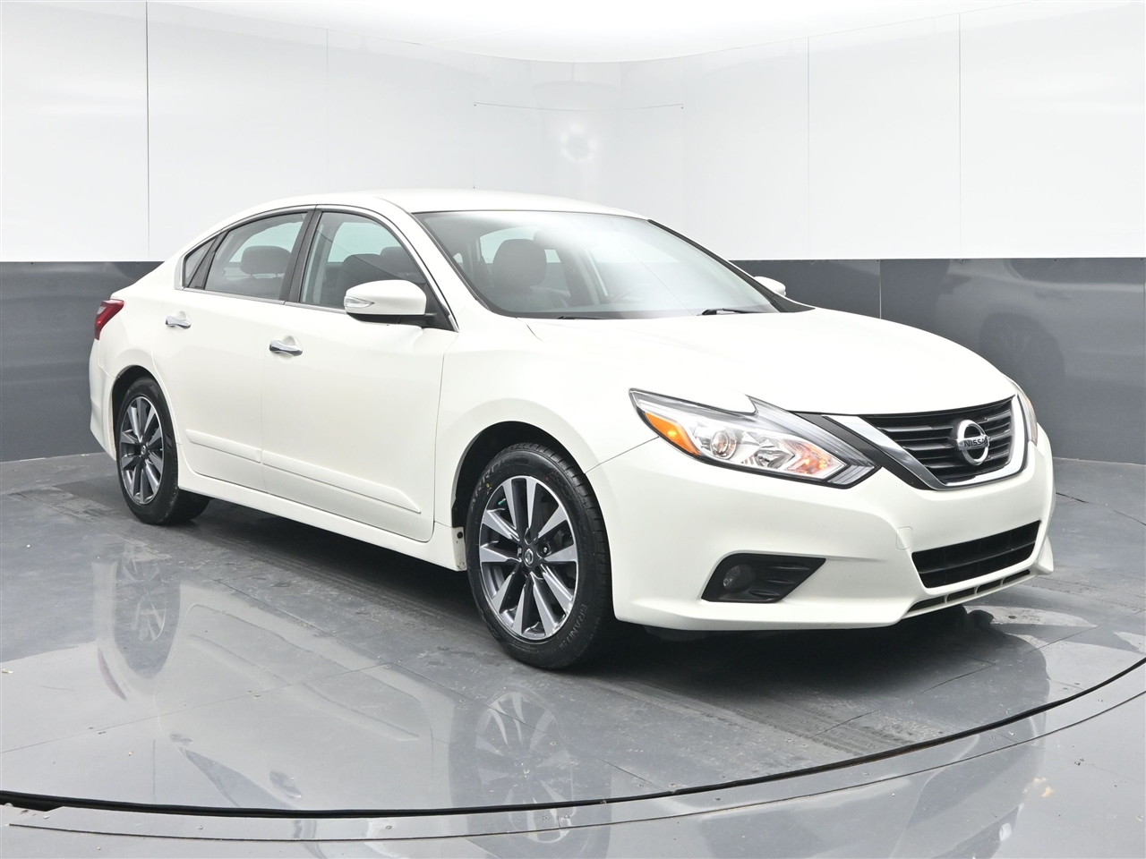 2016 Nissan Altima SL