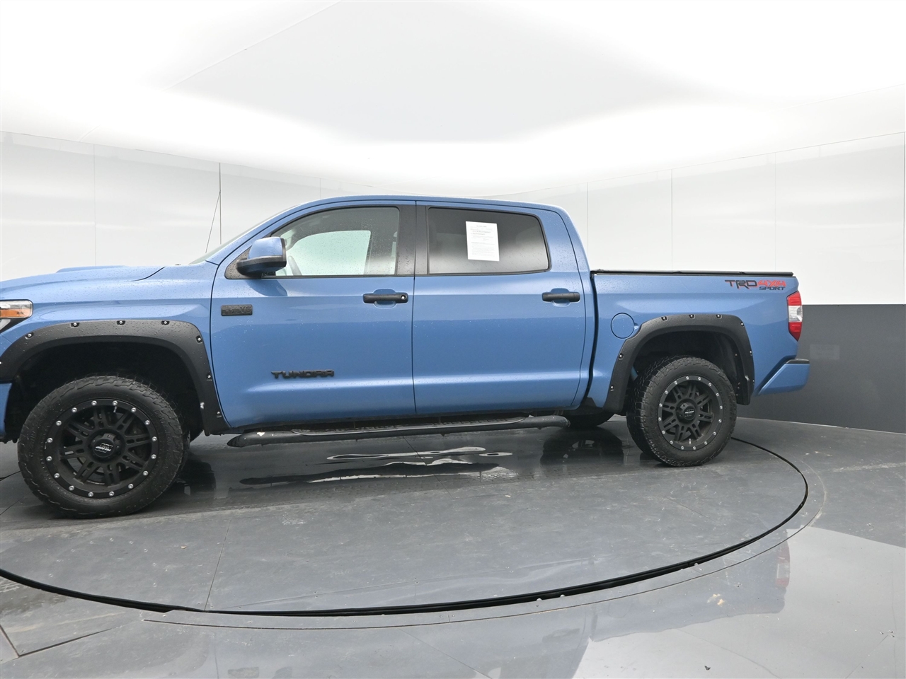 Toyota Tundra SR5 5.7L V8 CrewMax 4WD 2019