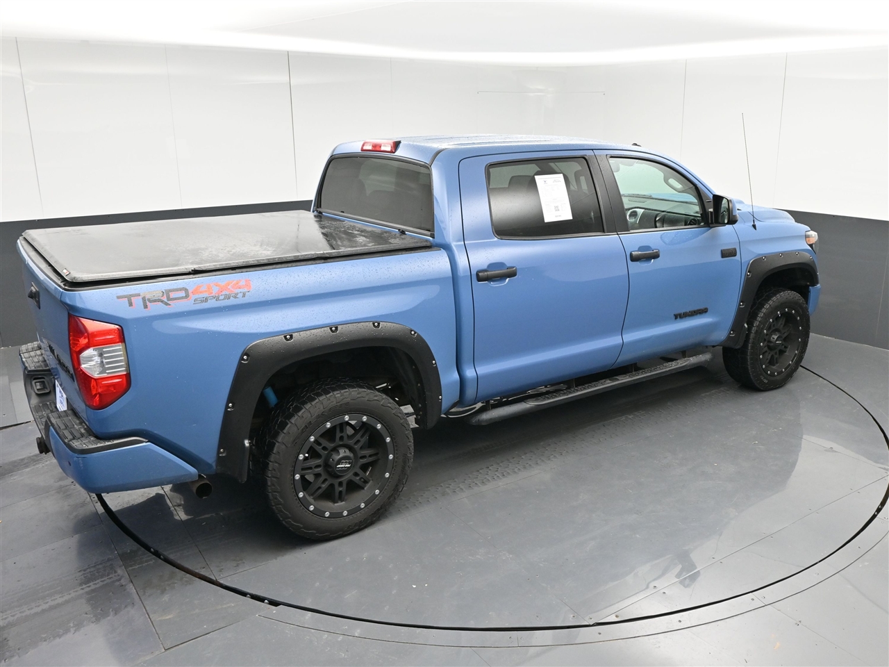 Toyota Tundra SR5 5.7L V8 CrewMax 4WD 2019