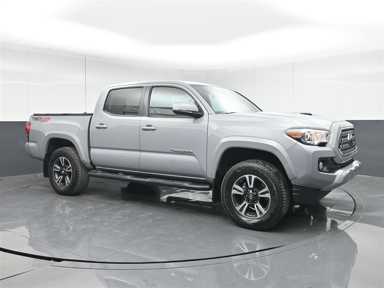 Toyota Tacoma SR5 Double Cab Long Bed V6 6AT 4WD 2018