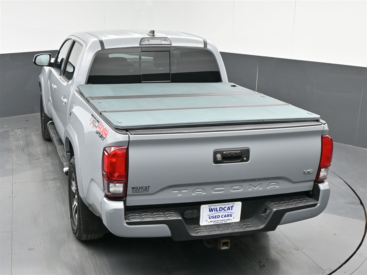 Toyota Tacoma SR5 Double Cab Long Bed V6 6AT 4WD 2018