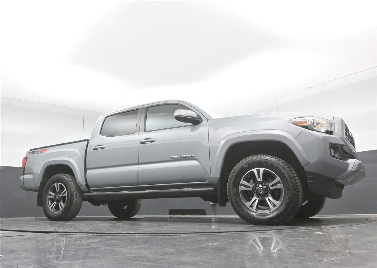 Toyota Tacoma SR5 Double Cab Long Bed V6 6AT 4WD 2018
