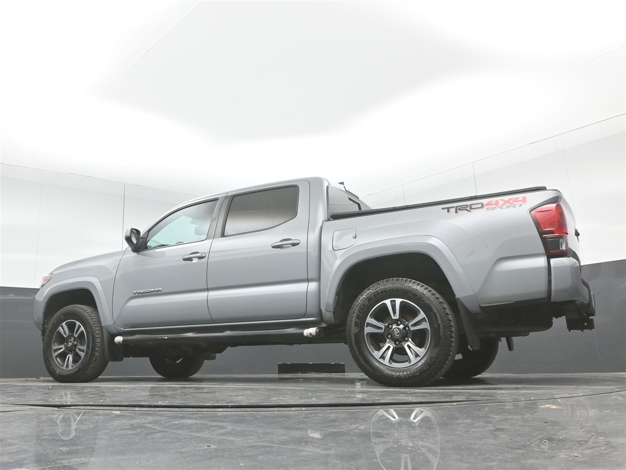 Toyota Tacoma SR5 Double Cab Long Bed V6 6AT 4WD 2018