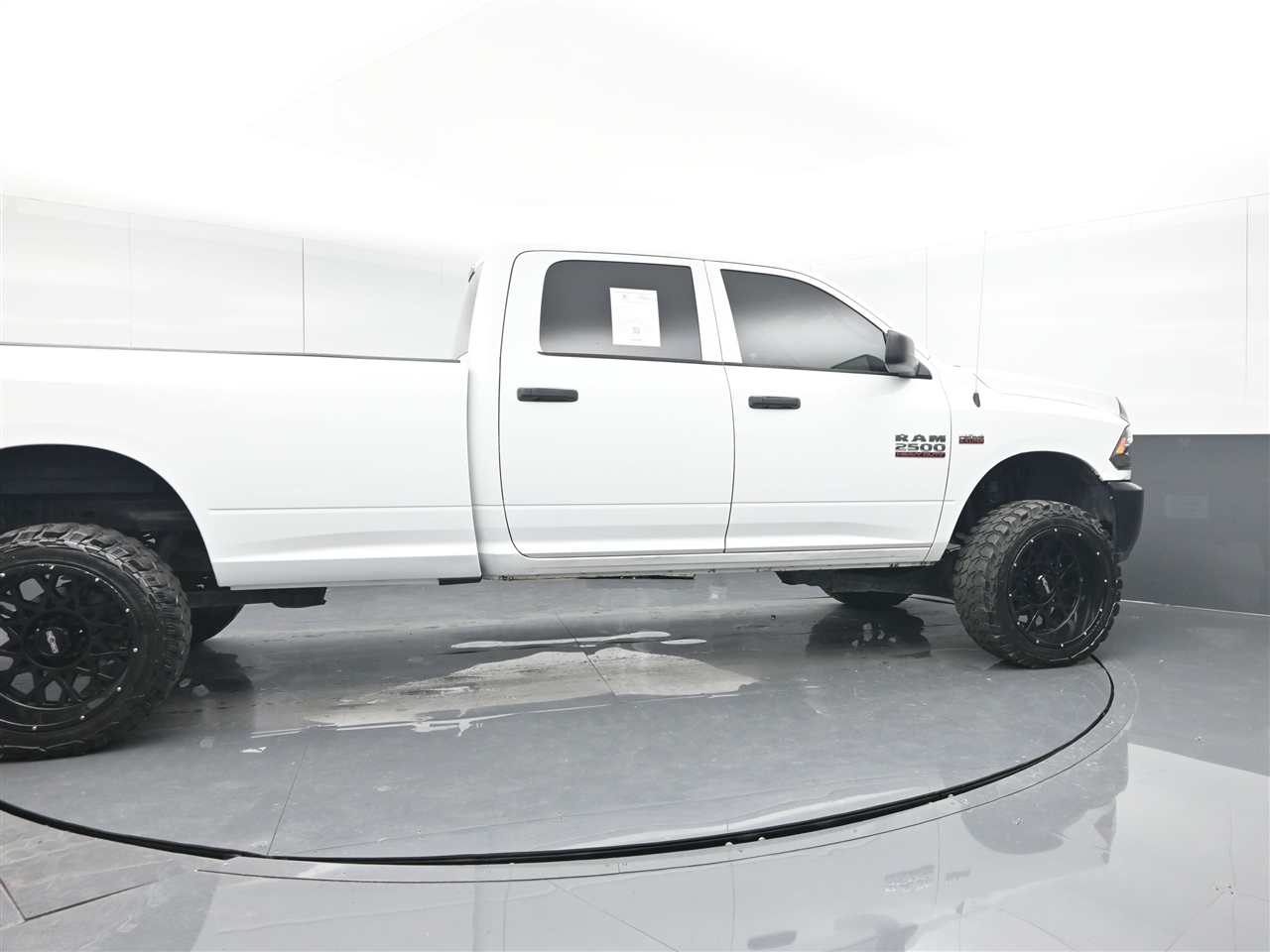 RAM 2500 Tradesman Crew Cab LWB 4WD 2018