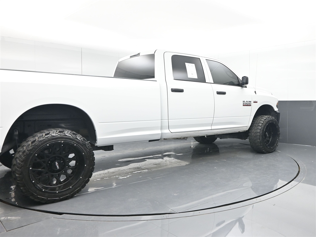 RAM 2500 Tradesman Crew Cab LWB 4WD 2018