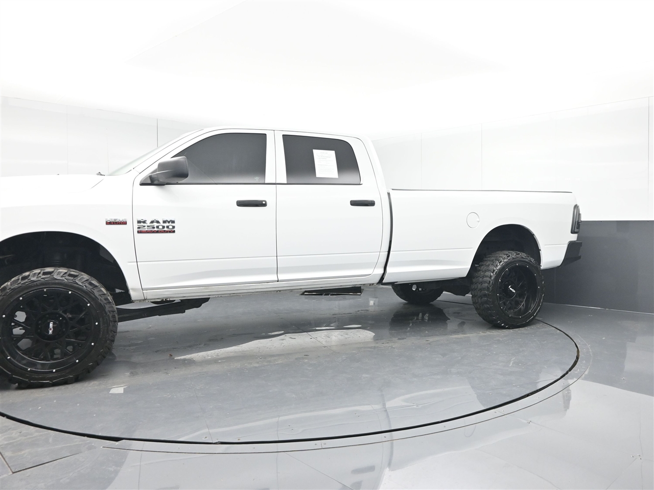 RAM 2500 Tradesman Crew Cab LWB 4WD 2018