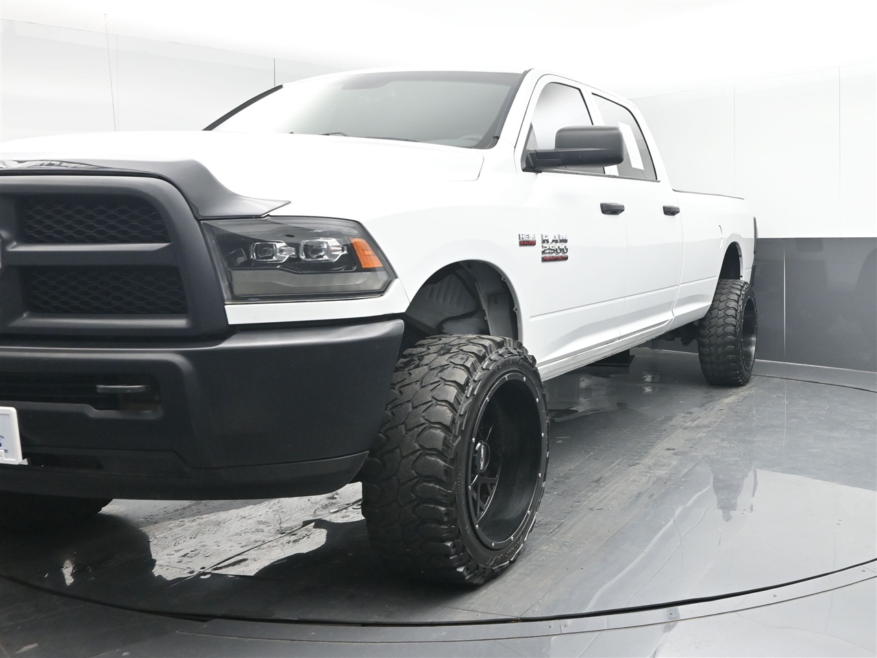 RAM 2500 Tradesman Crew Cab LWB 4WD 2018
