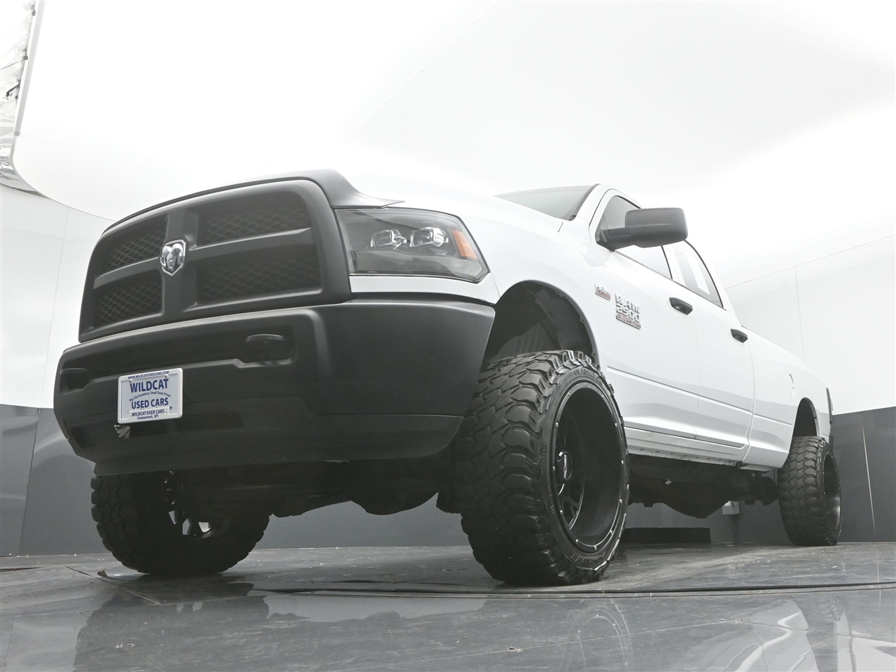 RAM 2500 Tradesman Crew Cab LWB 4WD 2018