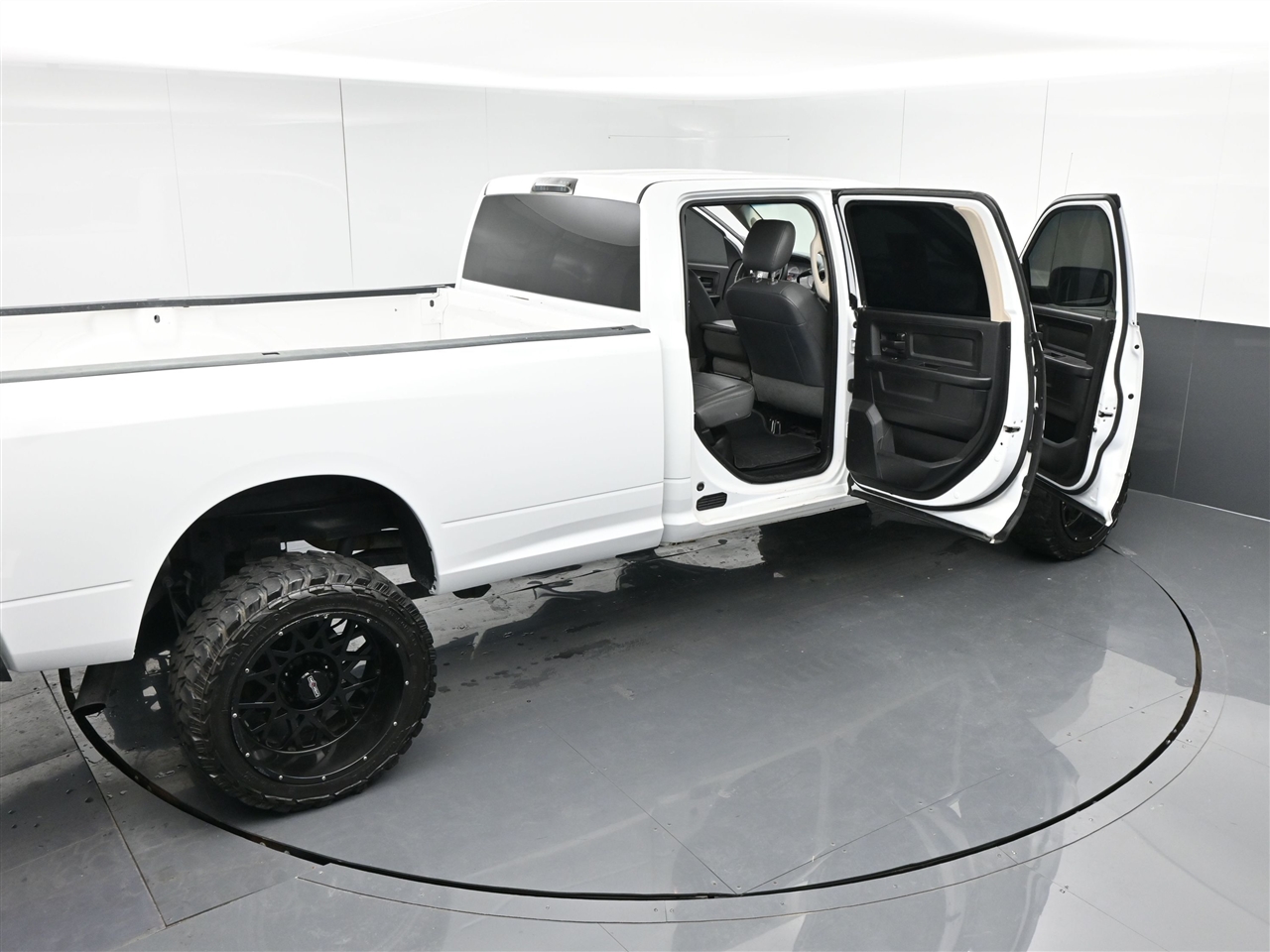 RAM 2500 Tradesman Crew Cab LWB 4WD 2018