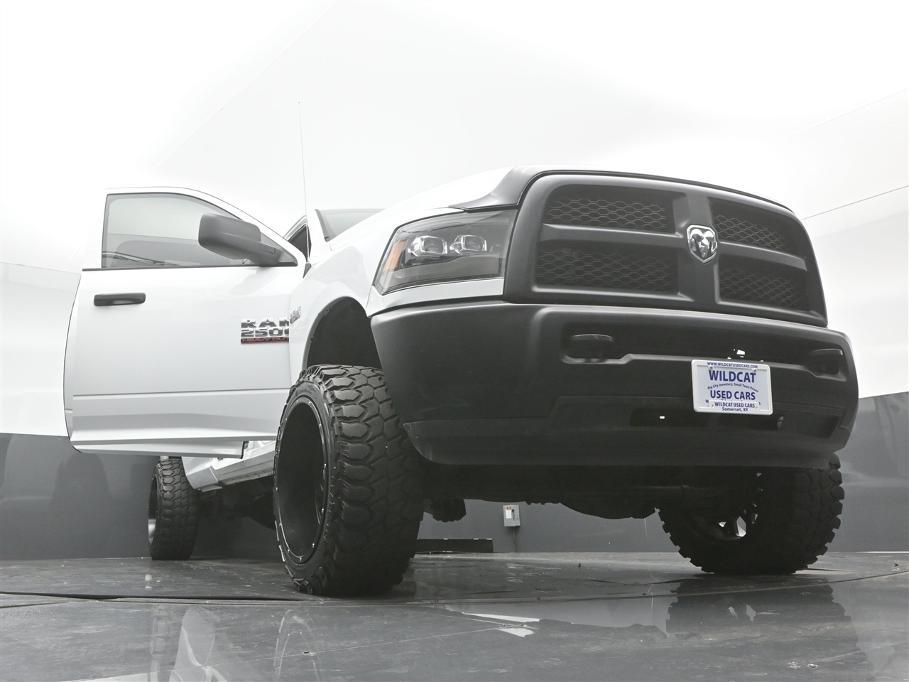 RAM 2500 Tradesman Crew Cab LWB 4WD 2018